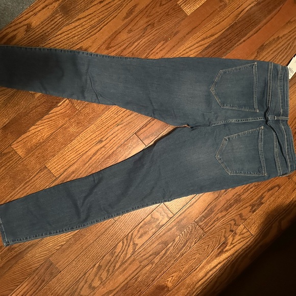 Hollister Jeans - Picture 2 of 2